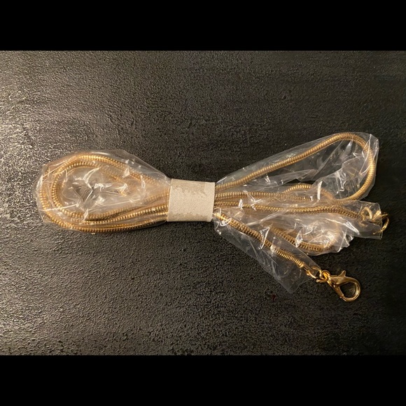 Urban Expressions clutch faux snake skin NWOT - Picture 5 of 5